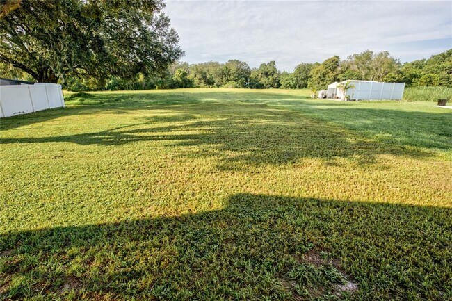 Building Photo - 6133 Lanshire Dr