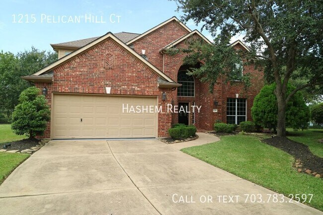 Building Photo - 1215 Pelican Hill Dr