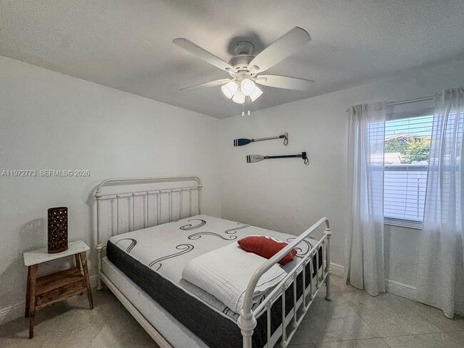 Building Photo - 9731 Bel Aire Dr