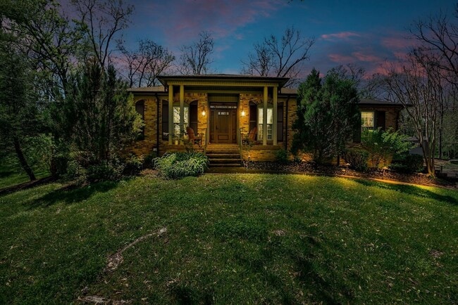 Building Photo - 6112 Frontier Ct