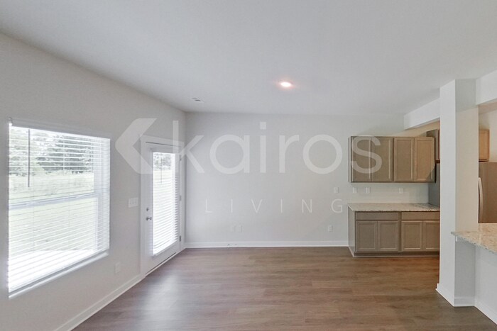 Building Photo - 6118 Taramore Ln NW