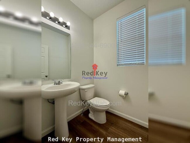 Building Photo - Baen Way Single Family Home