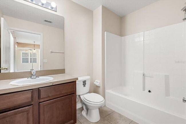 Building Photo - 3817 Blue Dasher Dr