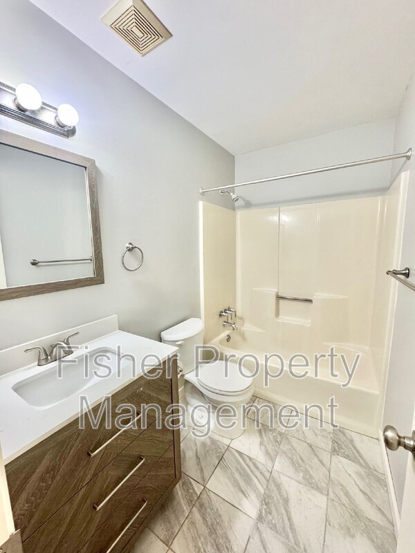 Building Photo - 5100 Brightridge Ln