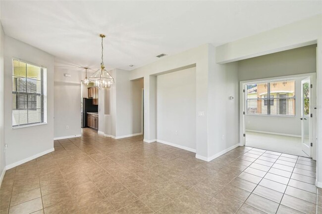 Building Photo - 829 Grand Canal Dr