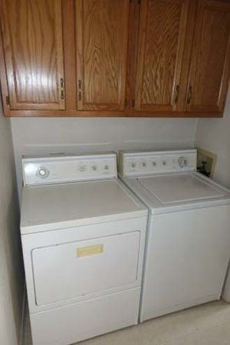 Washer Dryer - 346 S Elm St