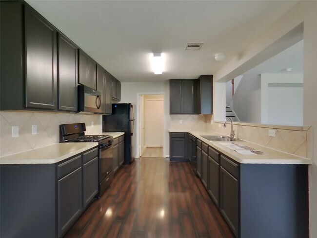 Building Photo - 18418 Westgate Springs Ln