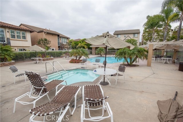 Building Photo - 2889 Plaza del Amo