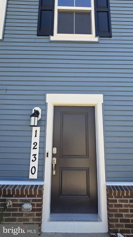 Building Photo - 1230 Red Clover Ln