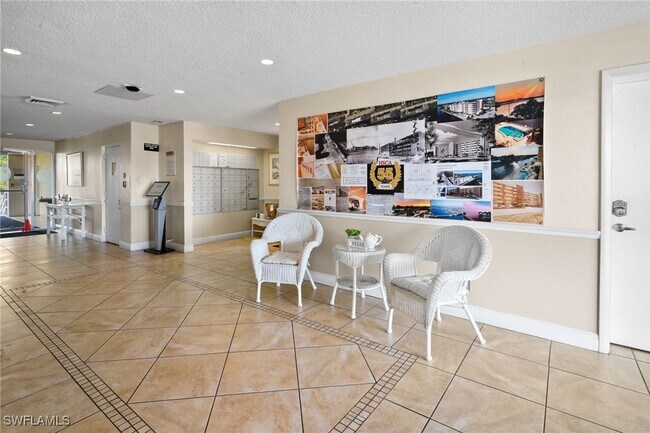 Building Photo - 1766 Cape Coral Pkwy E