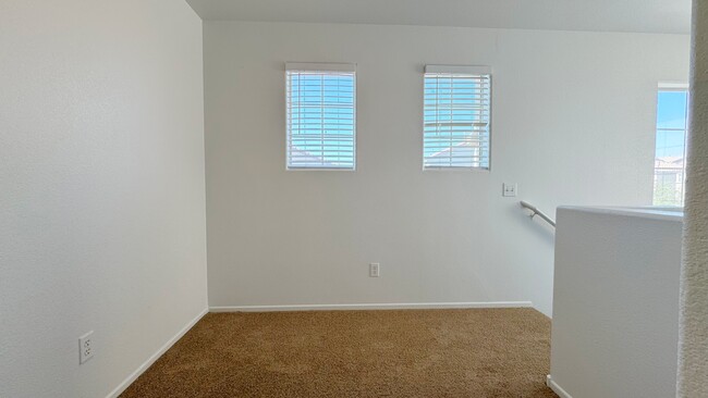 Building Photo - 6176 Windmill Island Ave