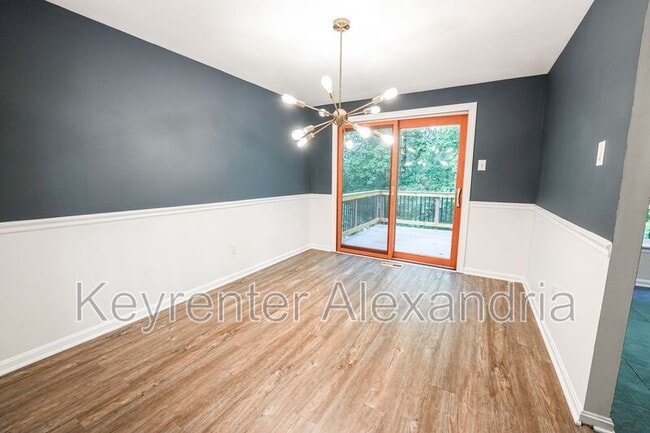 Building Photo - 6626 Birchleigh Way