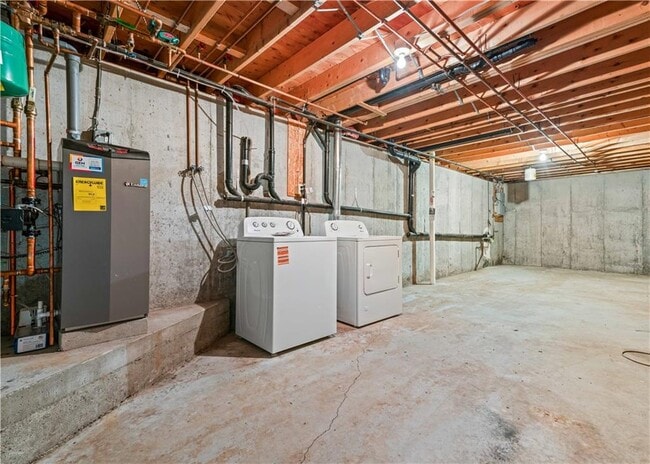 Building Photo - 24 Smith St