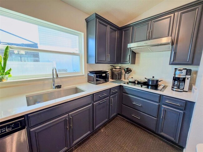 Building Photo - 334 Preserve Pointe Blvd