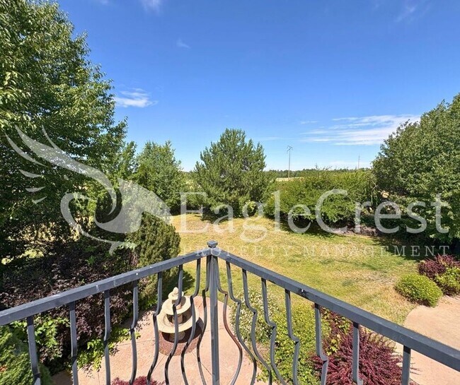Building Photo - Luxury Bella Terra Estate with Mountain & Vineyard Views