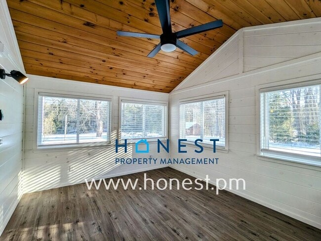 Building Photo - 151 Chimney Rd