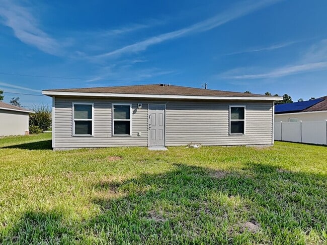 Building Photo - 275 Elm Ct