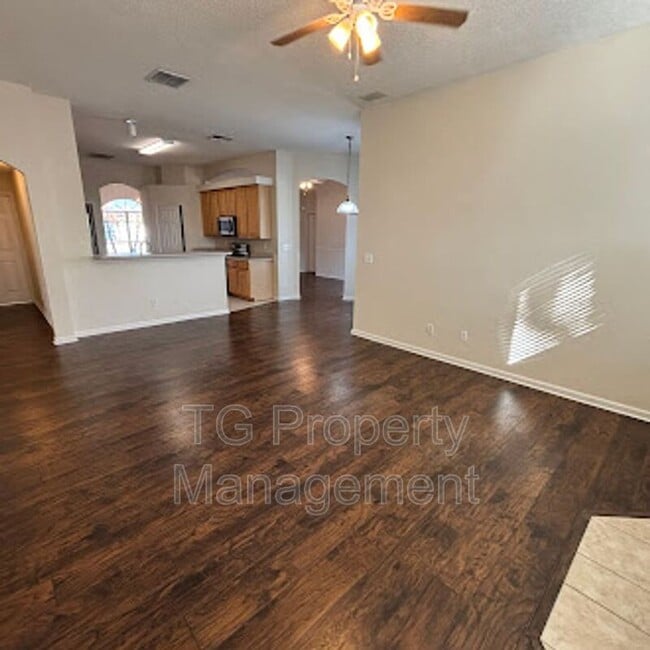 Building Photo - 2493 Brook Park Way