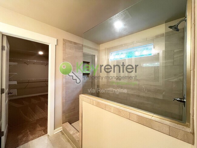 Building Photo - 9110 Fuller Rd