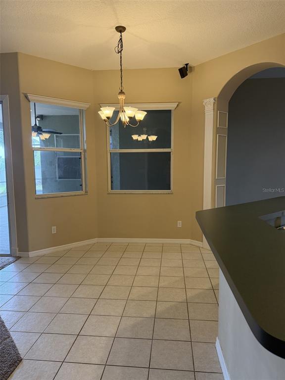 Building Photo - 6833 Hidden Glade Pl