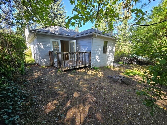 Building Photo - Adorable South Hill Home! Available Now!
