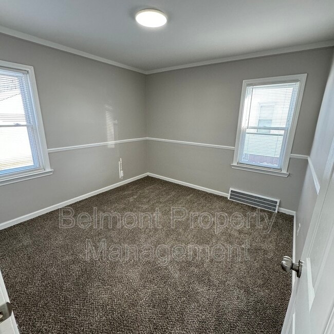 Building Photo - 19757 Elkhart St