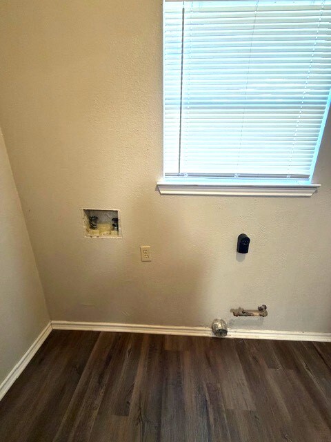 Building Photo - 218 Ave F