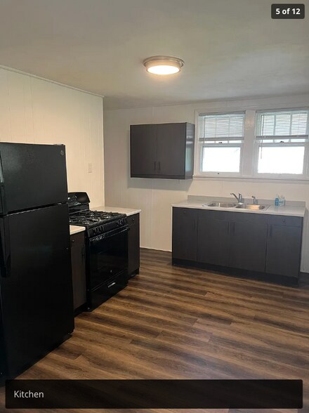 Building Photo - 108 Laredo Ave