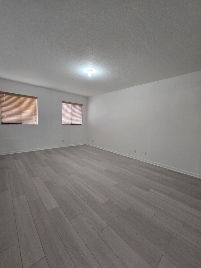 Building Photo - 4264 Berkshire Wharf Dr