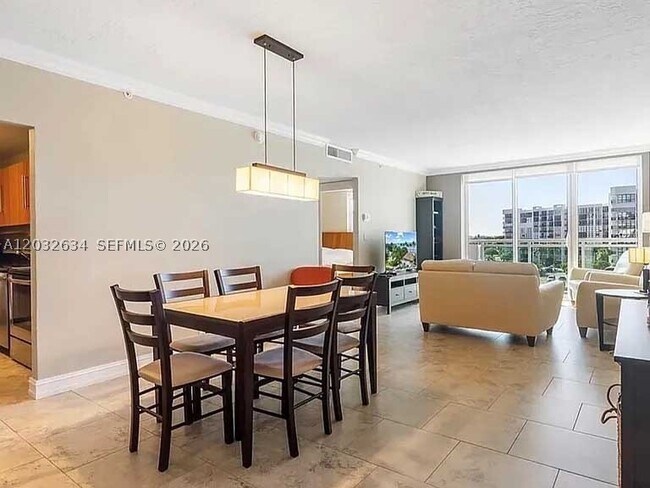 Building Photo - 3000 S Ocean Dr