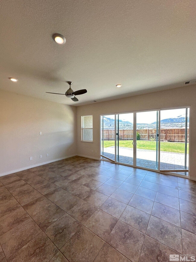 Building Photo - 8370 Simsbury Dr