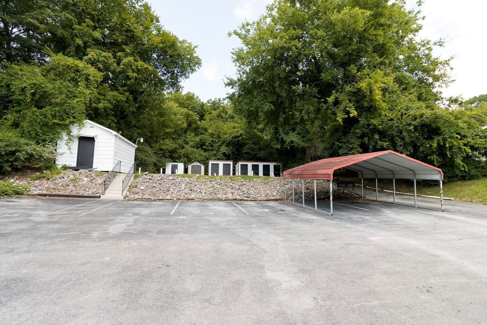 Building Photo - 513 Donaldson Rd