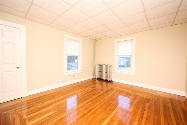 Building Photo - 30 Sheppard Ave