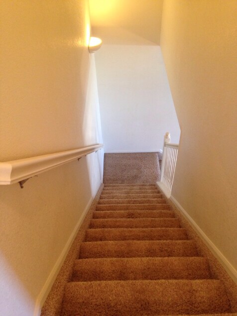 Building Photo - 2bed/2bath Townhome in Black Feather Castle Rock