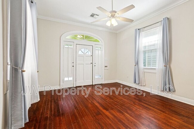 Building Photo - 1236 Alvar St