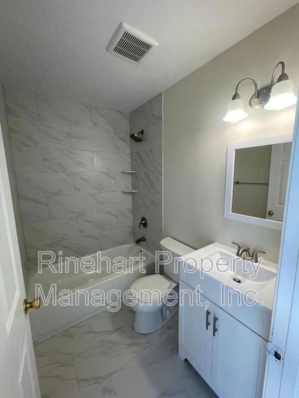 Building Photo - 1624 Pineburr Ln