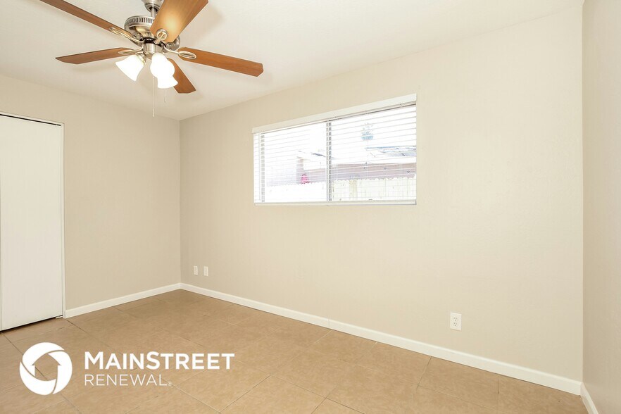 Building Photo - 15232 N 24th Pl