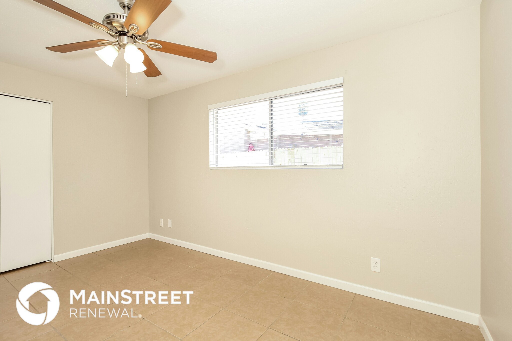 Building Photo - 15232 N 24th Pl