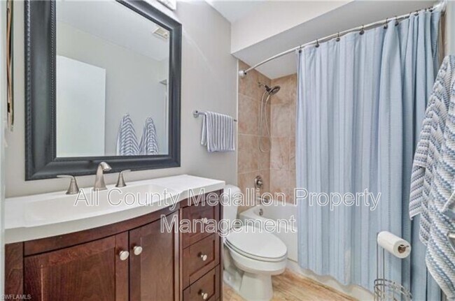 Building Photo - 8366 Charter Club Cir