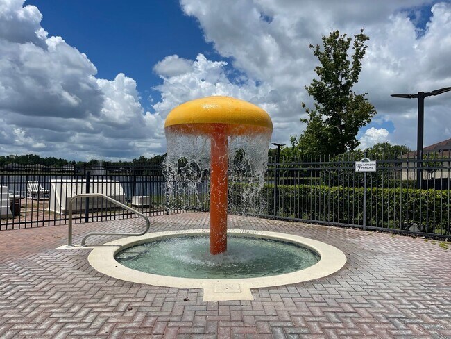 Building Photo - SOUTHEAST ORLANDO  - NICE UPGRADED HOUSE IN TIVOLI WOODS VILLAGE