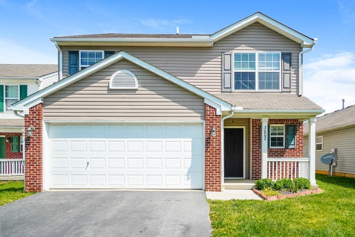 Primary Photo - 3902 Genteel Dr