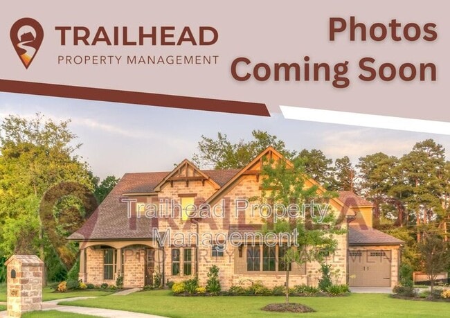 Building Photo - 505 NE Churchill St