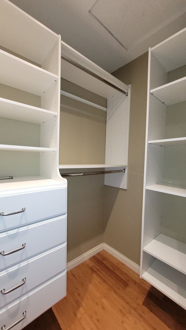 Building Photo - Spacious Carmel Valley Townhome