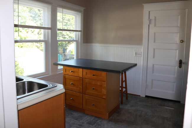 Kitchen Island - 33 1/2 Bly St