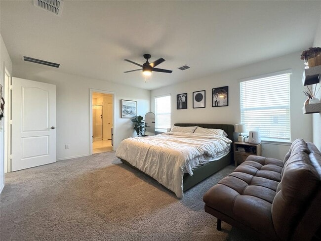 Building Photo - 14313 James Buchanan St