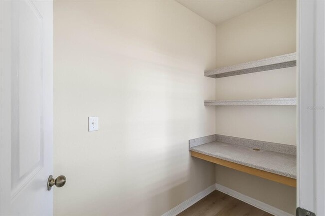 Building Photo - 1025 Villagio Cir