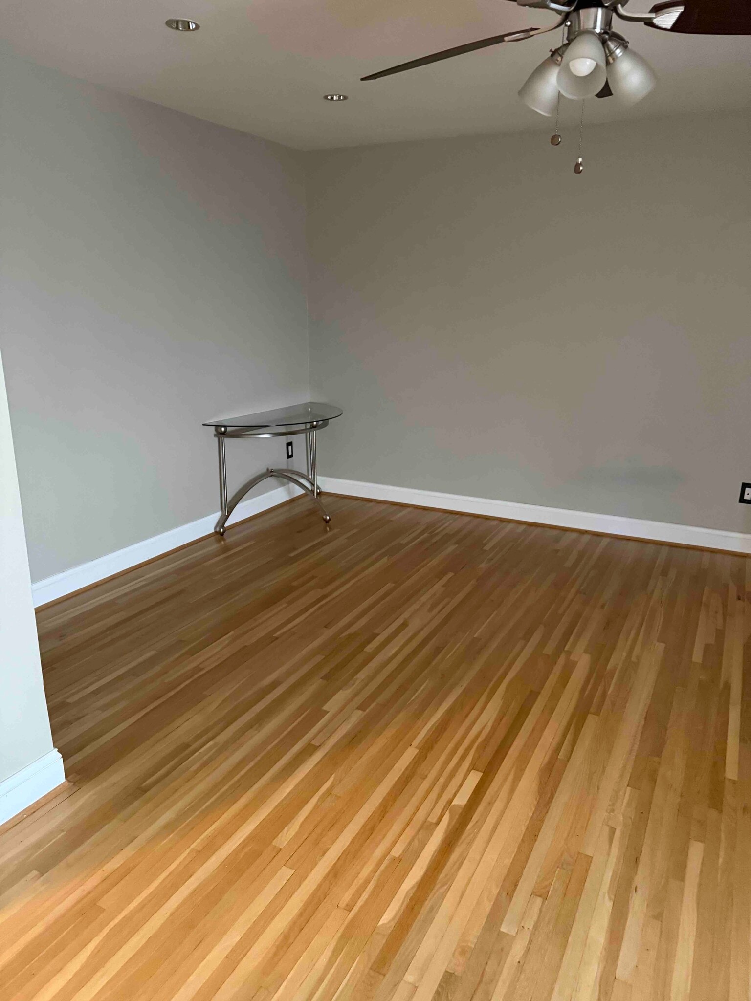 Building Photo - 251 Silleck St