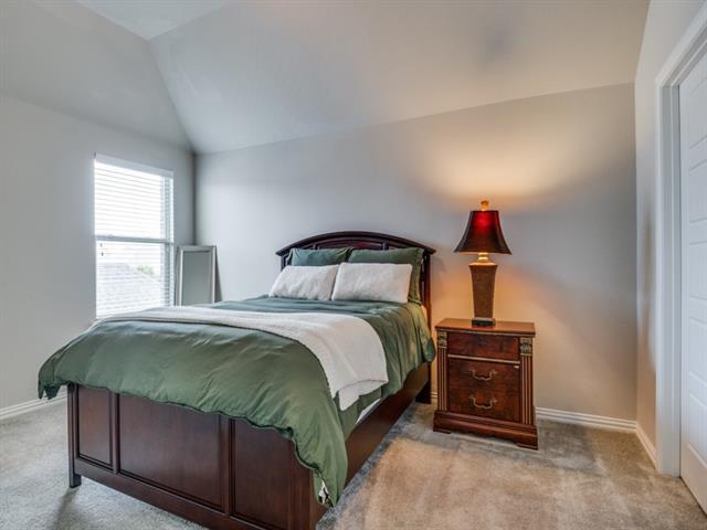 Building Photo - 914 Pleasant View Dr