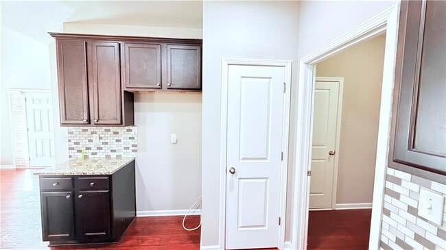 Building Photo - 2366 Proctor Creek Enclave