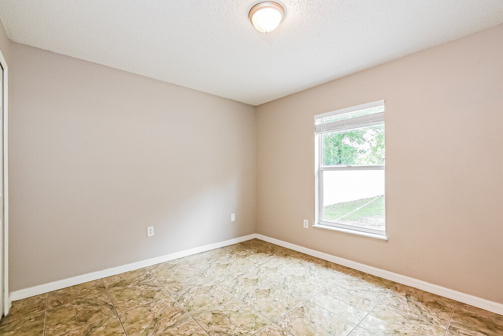Building Photo - 1328 Dunbarton Ct